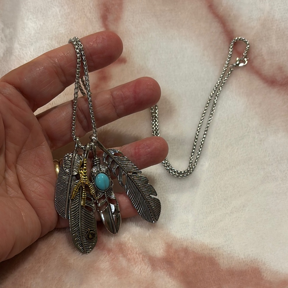Silver Feather 4 Charm Pendant Necklace with Faux Turquoise and Gold Accents NWT - Picture 14 of 15